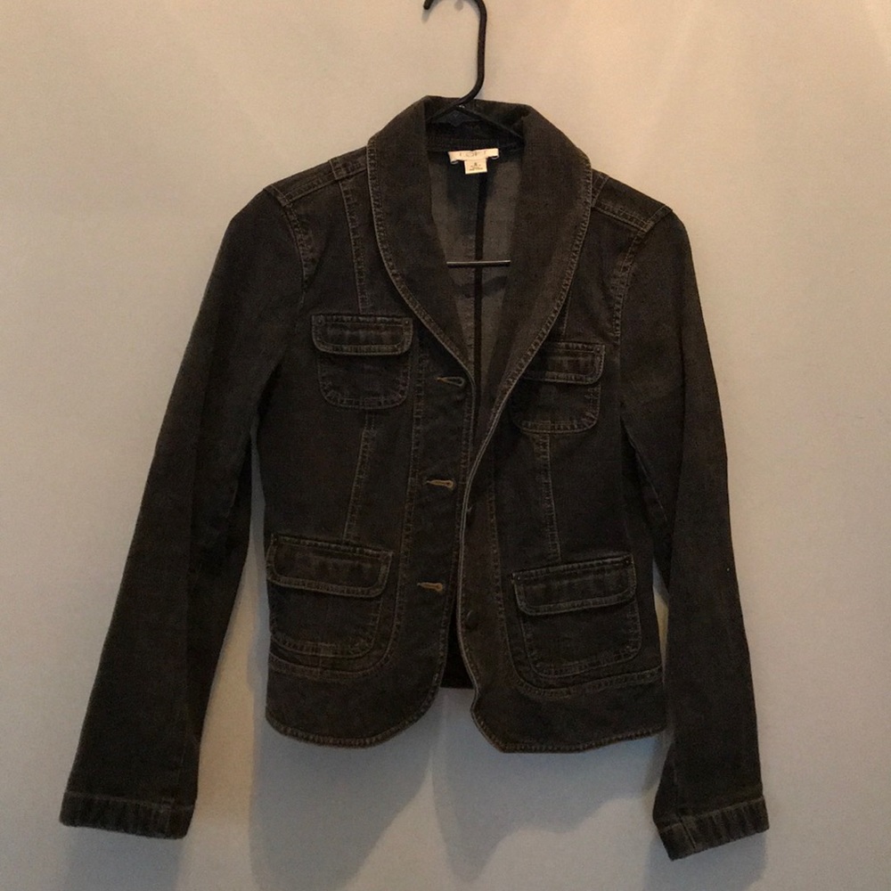 Fitted jean jacket